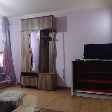 1-Bedroom Rental In Tbilisi, Javakhishvili 24 Exterior foto
